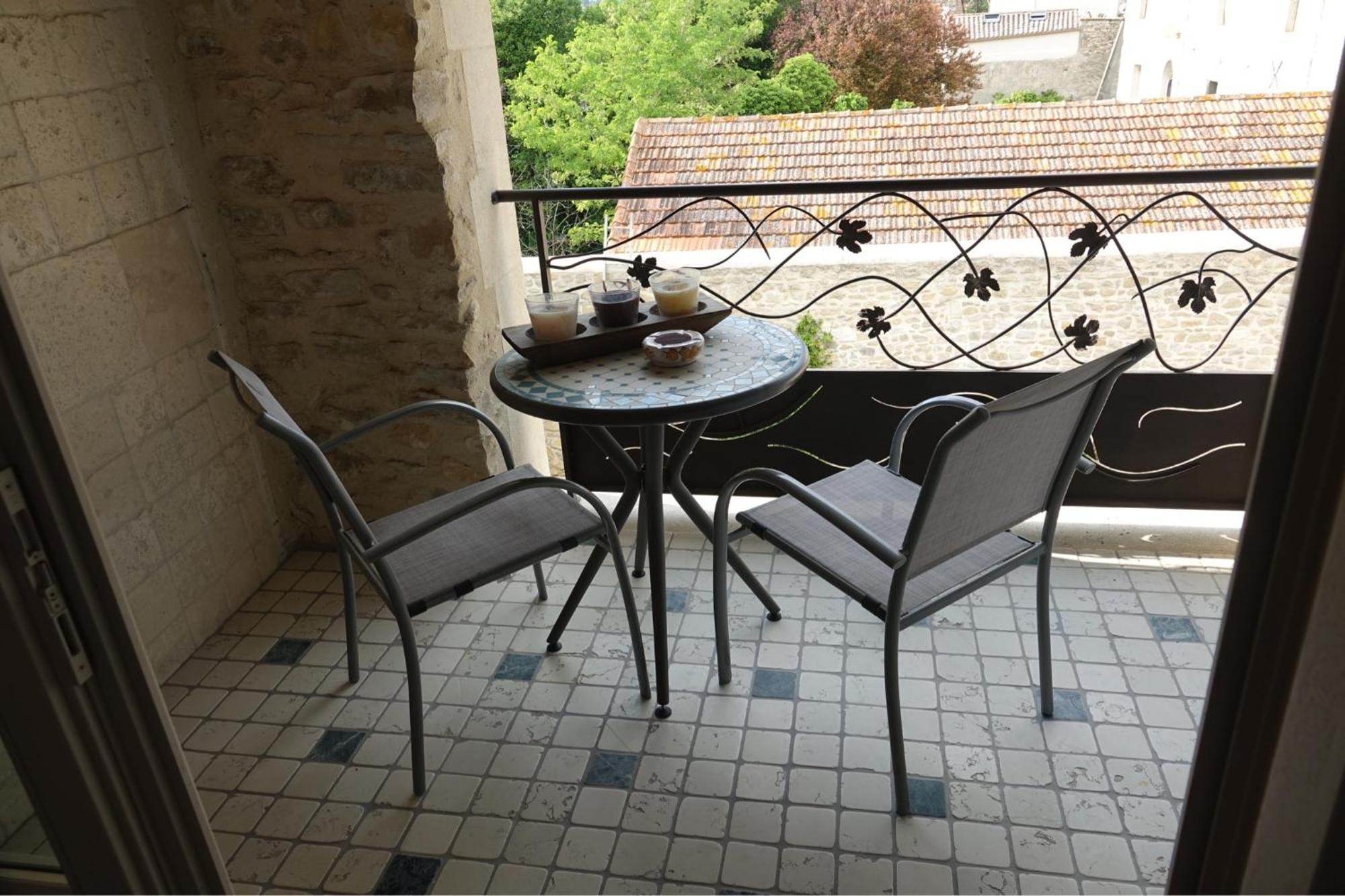 L'Escampe Bed and Breakfast Saturargues Exteriör bild